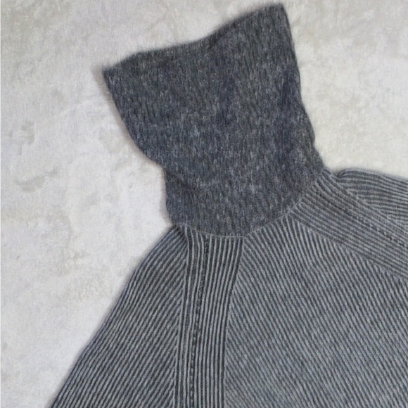 NWOT Topshop Sweater Dress - Picture 7 of 11